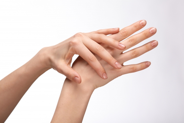 撫でることで興奮を高める