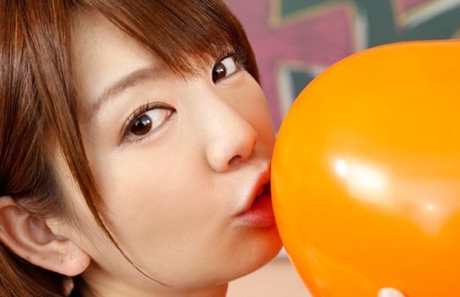 【VR】希美まゆ まゆちゃんと初キッス!放課後、誰もいない教室で。2