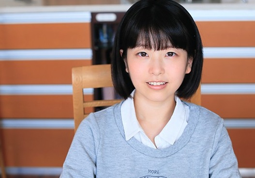 独占新人。地方で見つけた。天然記念巨乳。ひなみれん 148cmパイパン3