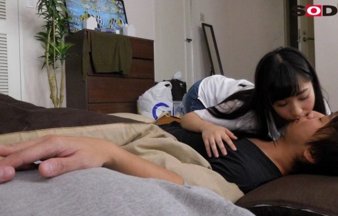 【VR】カワイイ彼女を連れて朝帰りしてきた同居中の弟！2