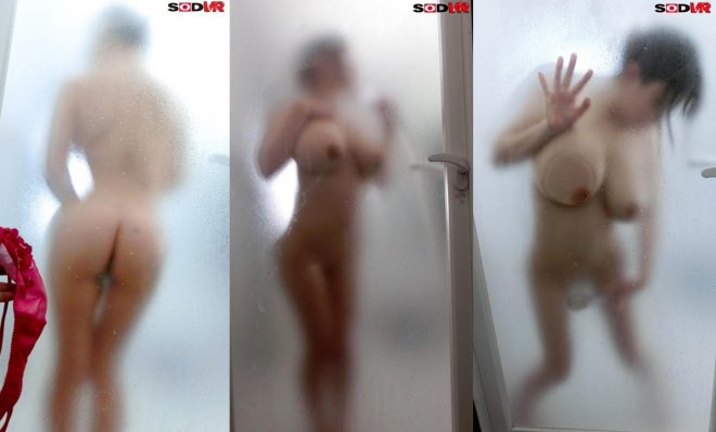 【VR】脱衣所いったら友達のお姉ちゃんがバスタイム!すりガラス越しにくっきり映る爆乳ボディと脱ぎたてブラジャーでフル勃起していると… in友人宅2