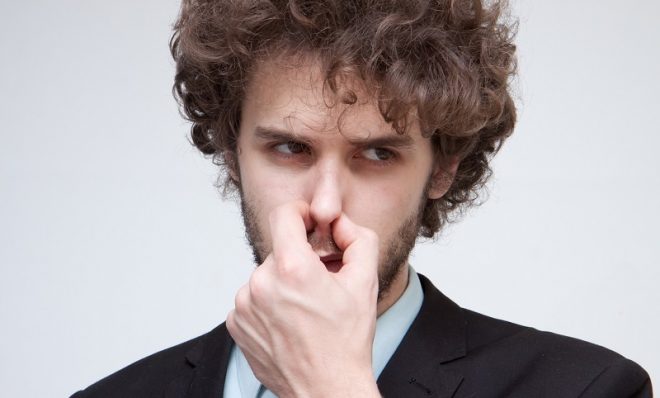 まんこが臭い!原因や改善方法