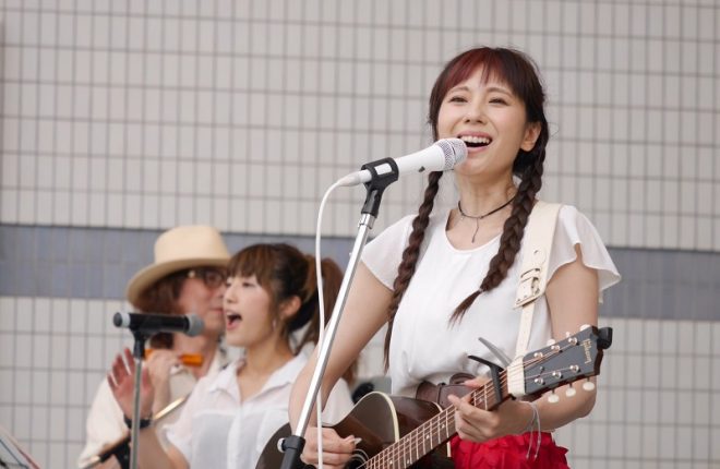 麻美ゆま 歌手活動