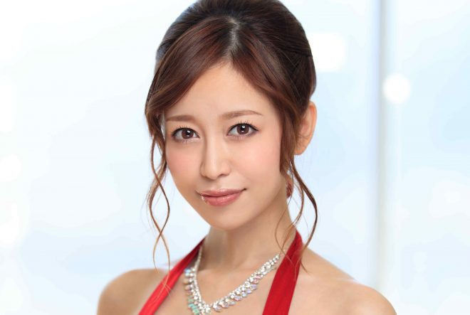 篠田ゆう 極上すぎる白桃！平成最後の美尻クイーン