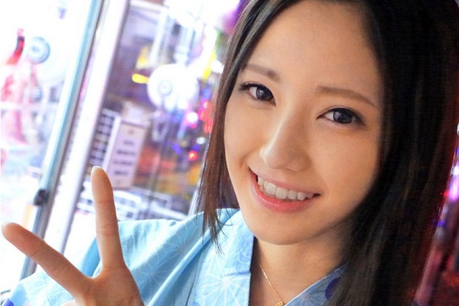 桃谷エリカ　プロフィール