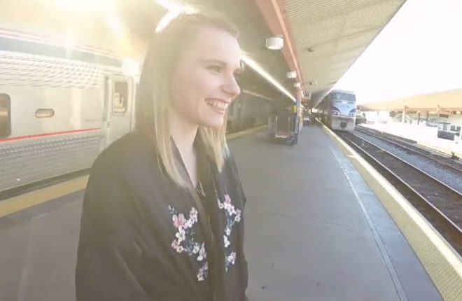 10位:金髪ロシア美女と列車でハメ撮り