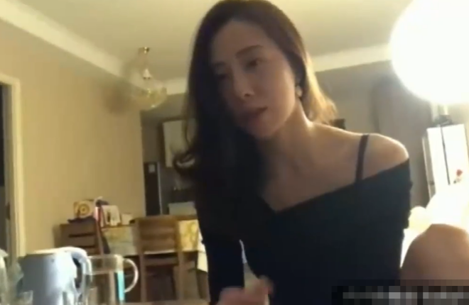 4位:セレブ人妻のごっくん濃厚フェラ動画