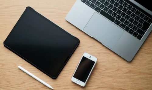 どのような動作環境が必要ですか？