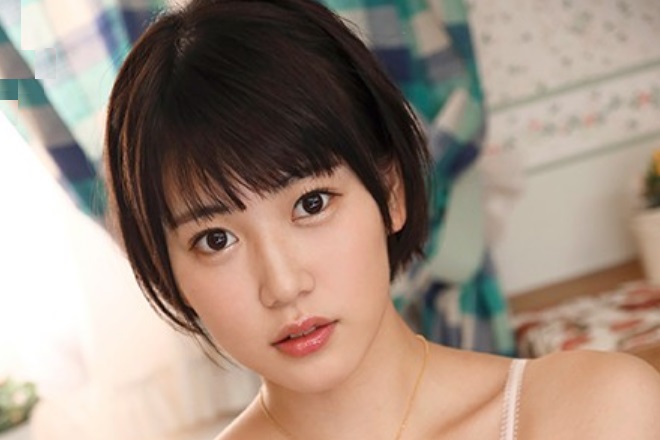 児玉れな・プロフィール