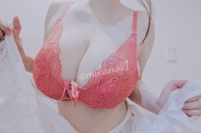 「蜜柑すいのセクシーエロ画像」5