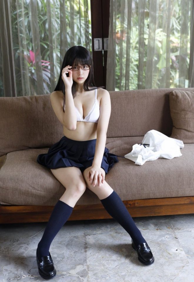 「真島なおみのセクシーエロ画像」3