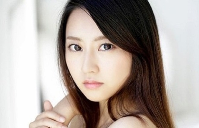 よく見たら堀北真希にも似てる?