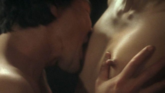 黒木瞳がおっぱいを露出したエロい濡れ場 失楽園2