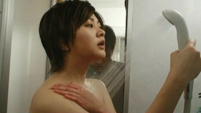 浜田翔子の濡れ場エロ画像2