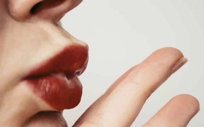 【行動】でわかるエロい女の見分け方