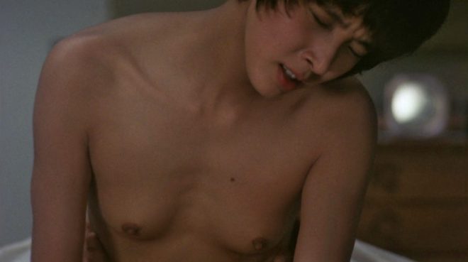 黒木瞳がおっぱいを露出したエロい濡れ場 化身11