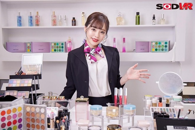 【VR】美容部員 ゆなさん(B83 W58 H85)2