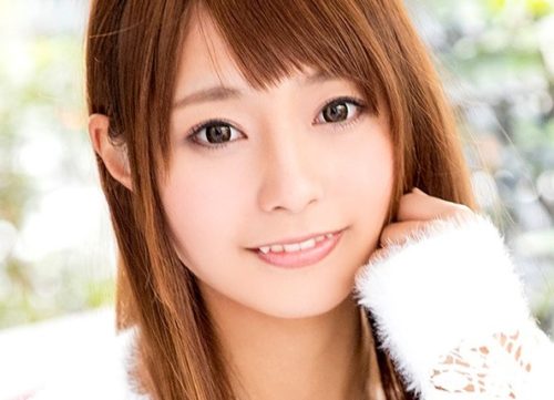 河南実里・画像